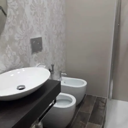 Veronica's 3* Lesina