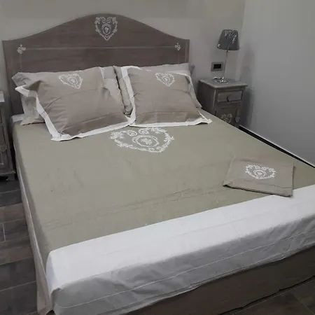 Veronica's 3* Lesina