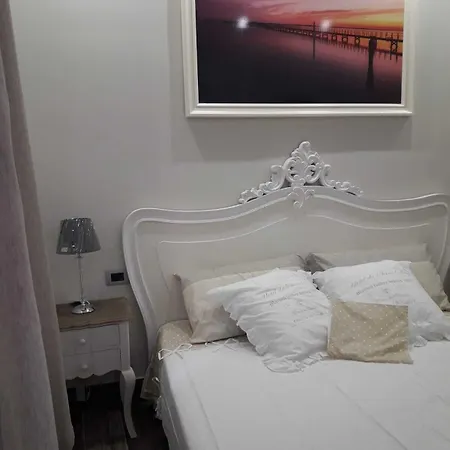 Veronica's 3* Lesina